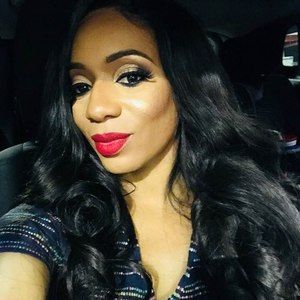 Meet your Posher, Jaquetta